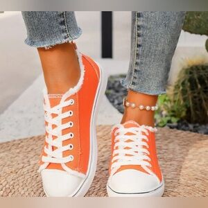 *SOLD*New*Women's Solid Color Canvas Sneakers,LaceUp Lightweight Soft Sole Shoes